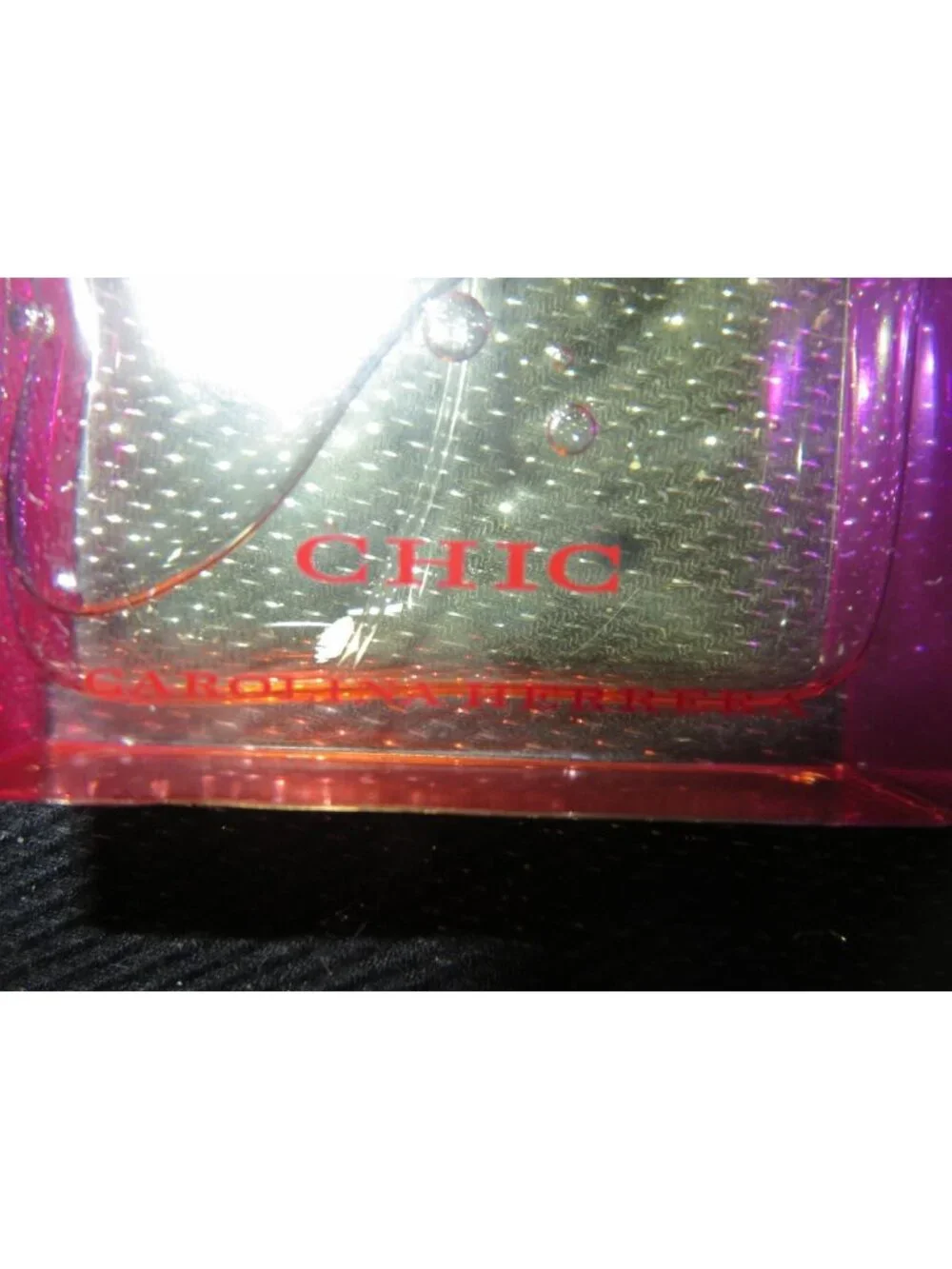 Carolina Herrera CHIC Gift Set EDP & Lotion FREESIA MUSK Rose Amber Mandarin